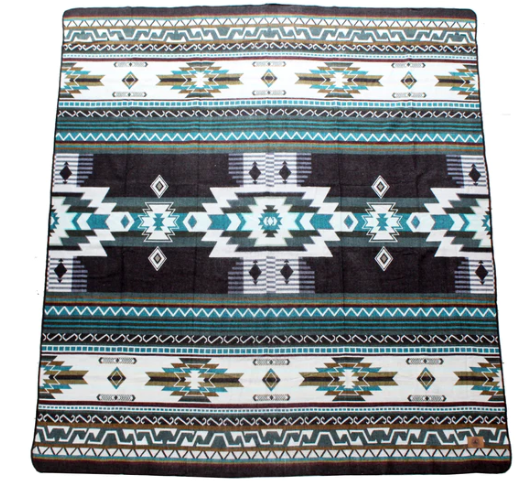 LA Alpaca Blend Blanket