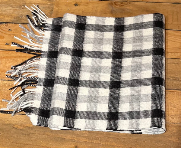 PL Alpaca Check Scarf