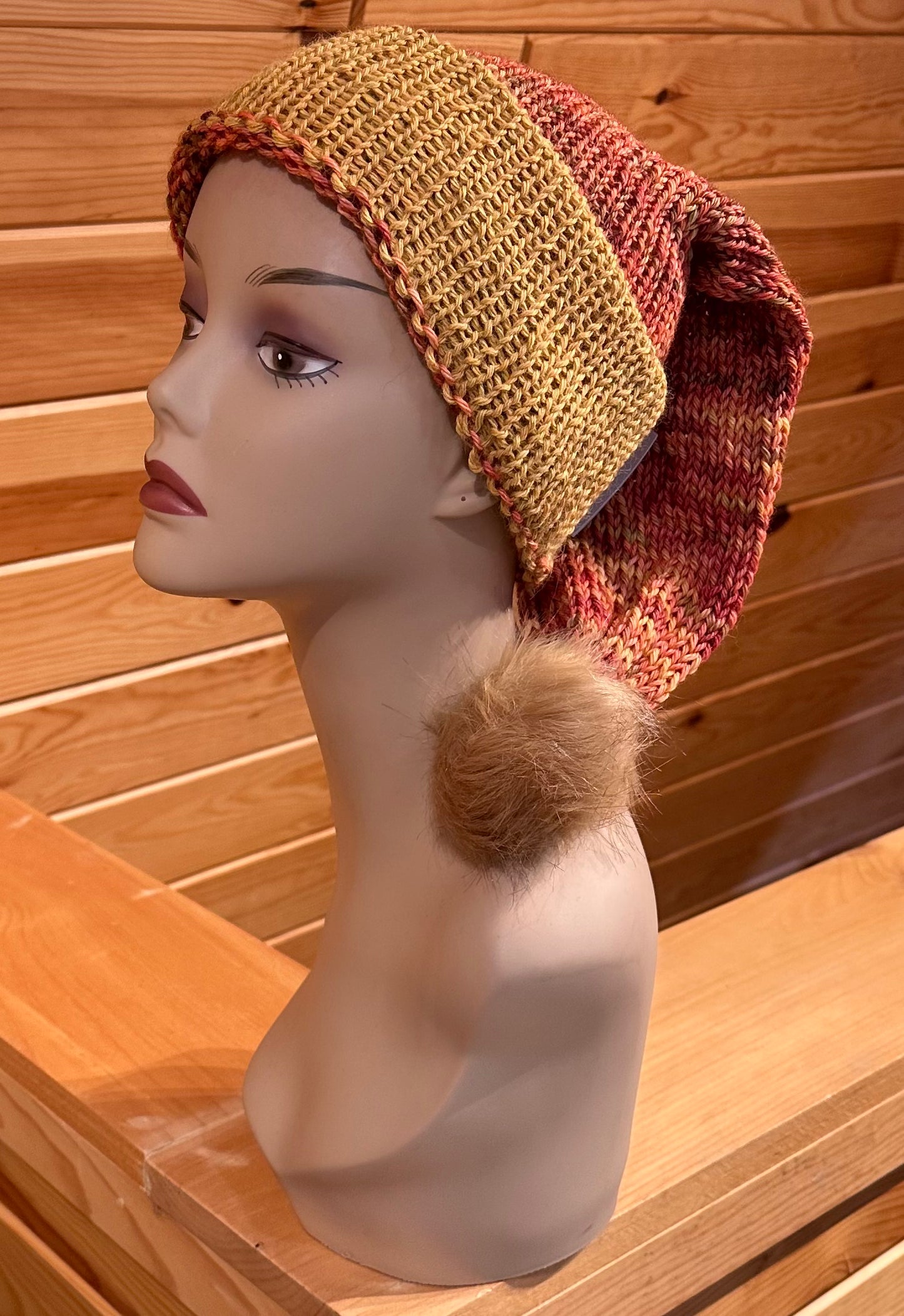 MMA Elf Hat w/Pom
